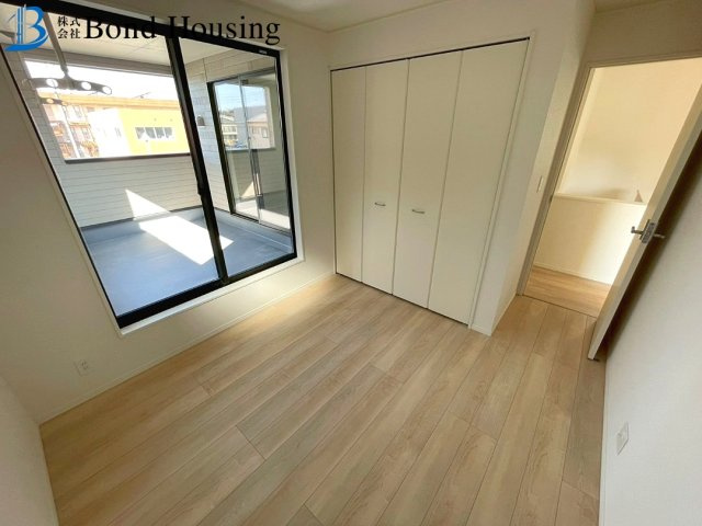 子育て支援事業対象物件　全8棟分譲　王塚台第6　2号棟の洋室