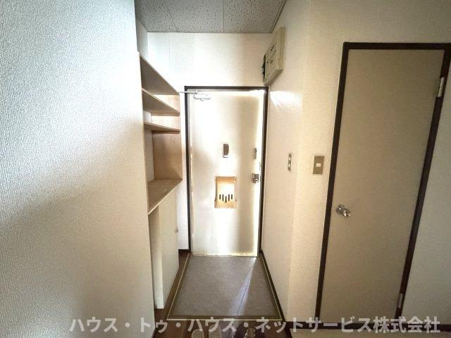 みのりハイツの玄関