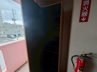 【玄関】 | オアシスコンドミニアムあらかき | ※退去前の為、別部屋の写真になっております
