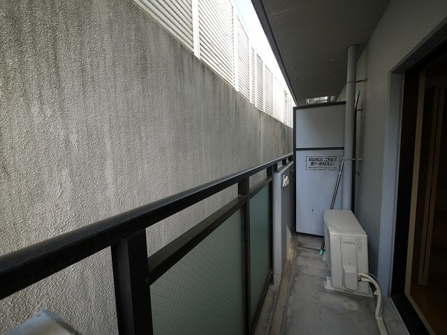 サンロイヤル八幡のバルコニー