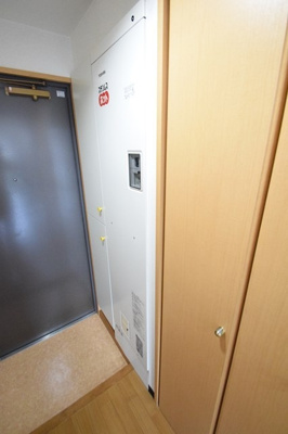 【玄関】 | ペディマリー箕面Ⅱ