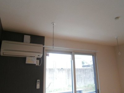 【内装】 | シャイニー | エアコン・室内物干し付いてます
