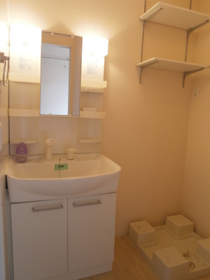 【洗面所】 | シャイニー | 洗面所