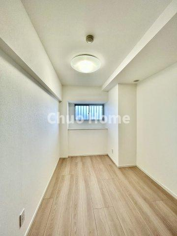 シャルム南砂町の子供部屋|【子供部屋】お子様を持つ家庭の約6割が「家族や子どものため」に購入を希望。入学後の転校を避け、広い空間でのびのび育てたいなどの親心が、家探しのきっかけになっているようです。