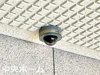 【防犯設備】 | シャルム南砂町 | 【防犯カメラ】何かあった時の大事な証拠になることももちろんなりますが、防犯というくらいですので大事なのは防犯カメラがあることによって抑止力につながることですよね。