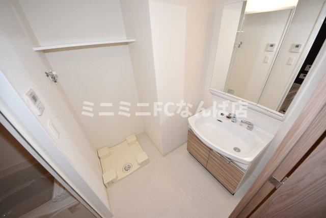 プレサンス松屋町グレースの洗面所