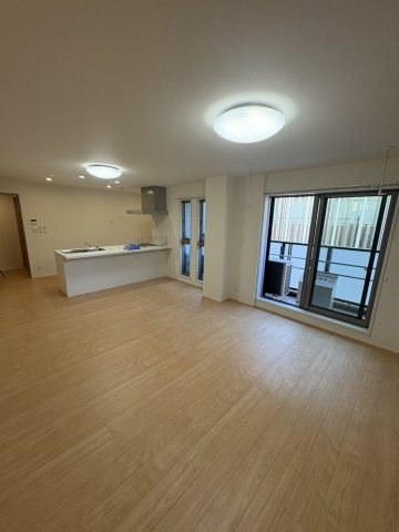 【居間・リビング】フラッツ平河町（TOKYO ZERO EMISSION HOUSE） 