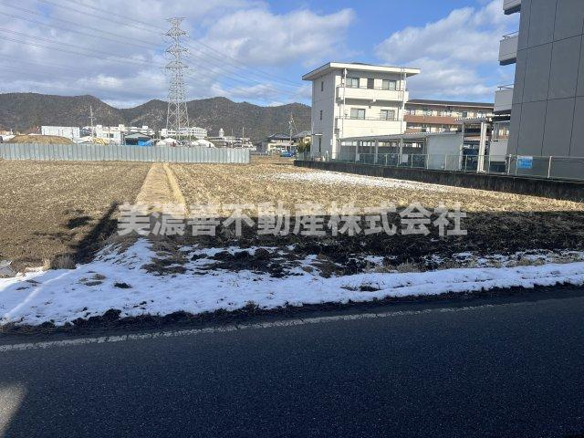 ６６５０１　岐阜市折立土地の外観