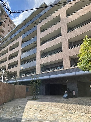 ザ・ライオンズ百道