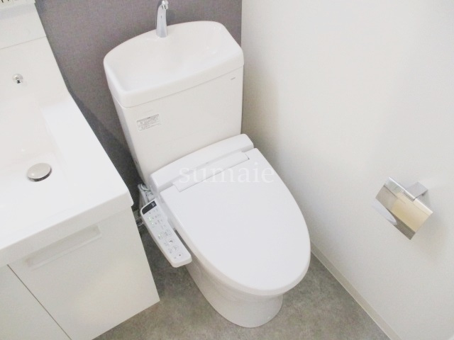 アルファキューブ上十条のトイレ|温水洗浄便座付きです☆