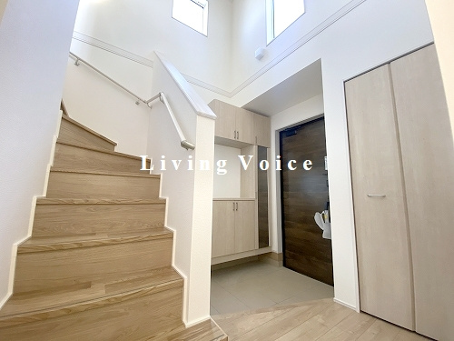 【玄関】 | 【仲介手数料０円】平塚市ふじみ野2丁目　新築一戸建て | 平塚市ふじみ野2丁目　新築一戸建て