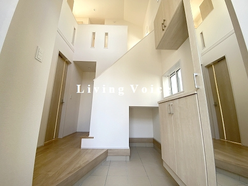 【玄関】 | 【仲介手数料０円】平塚市ふじみ野2丁目　新築一戸建て | 平塚市ふじみ野2丁目　新築一戸建て