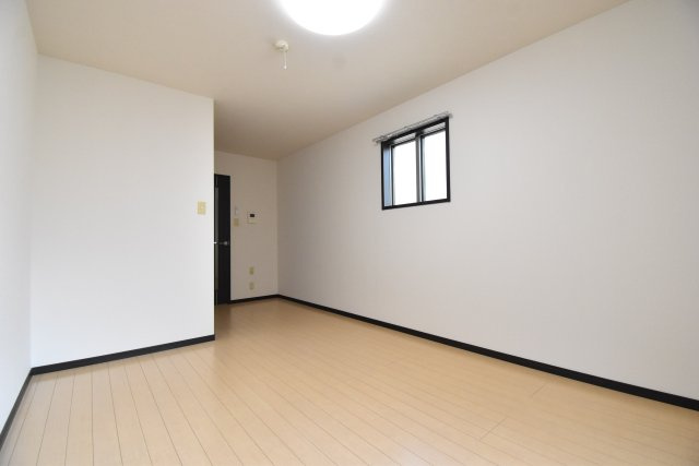 フジパレス杉本町Ⅲ番館の居間・リビング