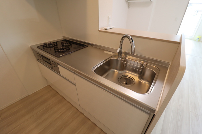 レーヴェ前原町のキッチン