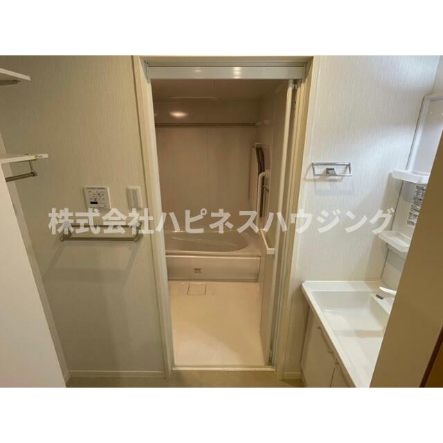 アドニス柏(アドニスカシワ)の独立洗面台