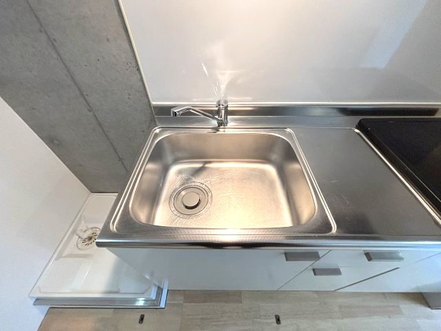 イーストヴィレッジ三宮のキッチン