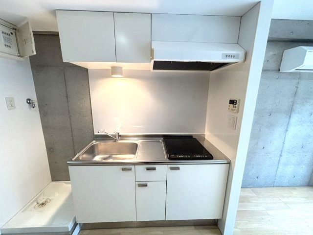 イーストヴィレッジ三宮のキッチン
