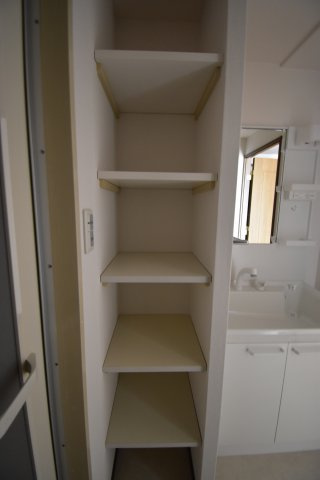 ユニーブル靱公園