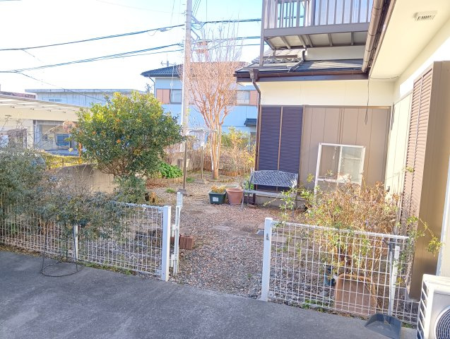 売中古戸建　富士市厚原の庭|専用庭があります。庭木を植えたり、ガーデニングが楽しめます。