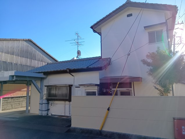 売中古戸建　富士市厚原の外観|スーパー・ドラッグストア・コンビニまで車で10分圏内です。生活利便性の高い土地になっています。