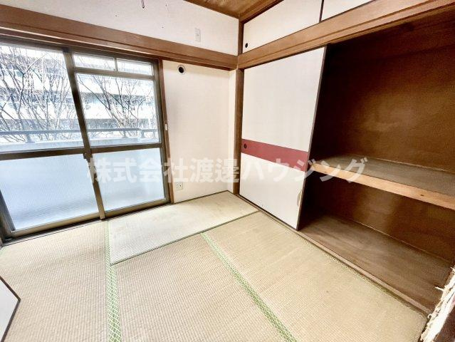 緑地公園第3千里ハイツの和室