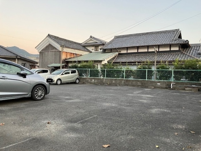 ボナールKⅠの駐車場
