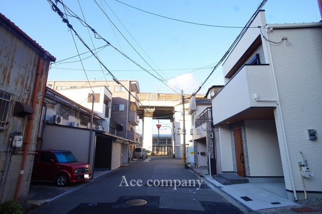 【前面道路含む現地写真】 | 平野区背戸口1丁目 | 【前面道路：ゆったり幅員約6ｍ☆】小・中学校、徒歩5分圏内です♪