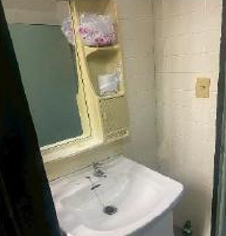 大阪市北区長柄中３丁目の店舗一部の独立洗面台