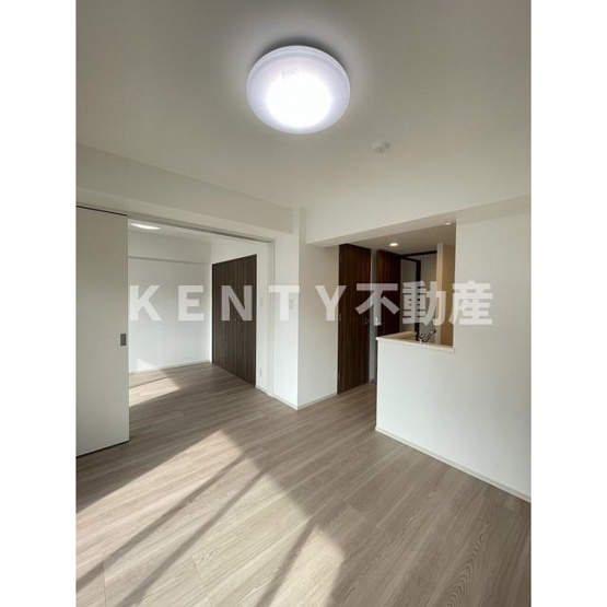 【居間・リビング】 | Ａｕｇｕｓｔａ Ｒｅｓｉｄｅｎｃｅ大森 | 居間です