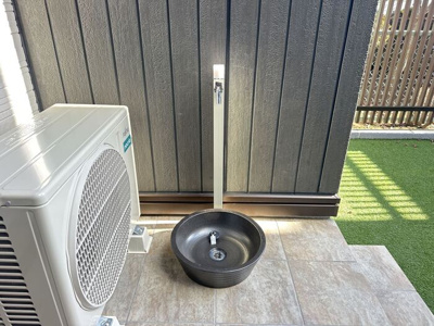 【庭】 | Lugar宿郷 | 専用庭水道