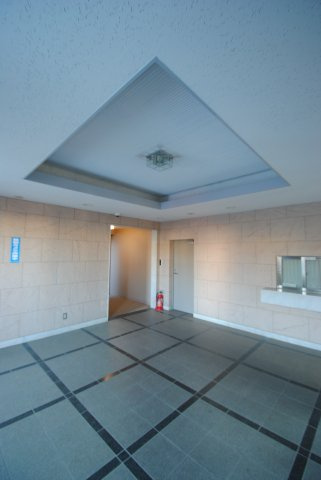 コンフォール清瀬のエントランス