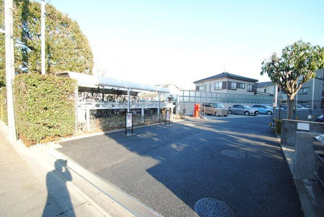 コンフォール清瀬の駐輪場