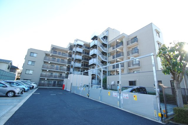 コンフォール清瀬の外観