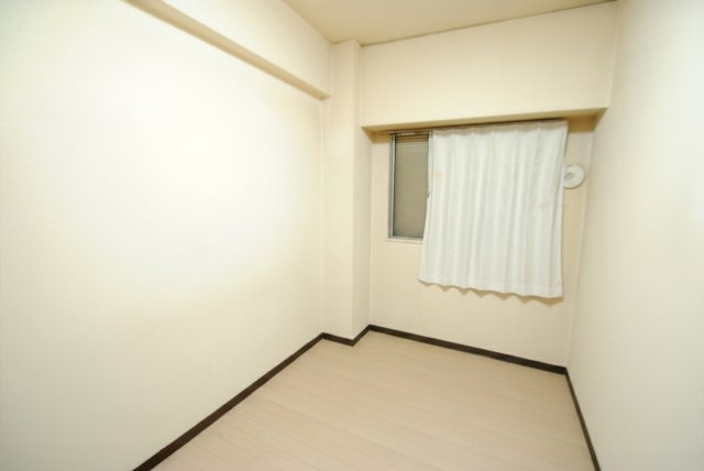 コンフォール清瀬の洋室|※画像は家具消去のCG加工が行われております。