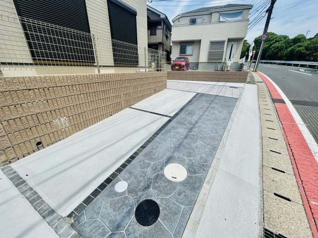 グラファーレ千葉市花見川区宮野木台4丁目12期の駐車場