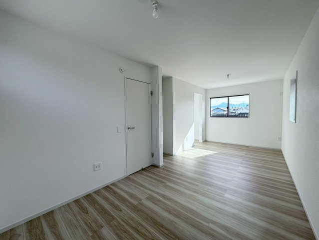 ケイアイ　ー LIGARE ーリガーレ　小倉北区黒住町1期　　【小倉北区　新築戸建て】 の洋室|2階12.5帖洋室は間仕切り変更可♪　【小倉南区　新築戸建て】