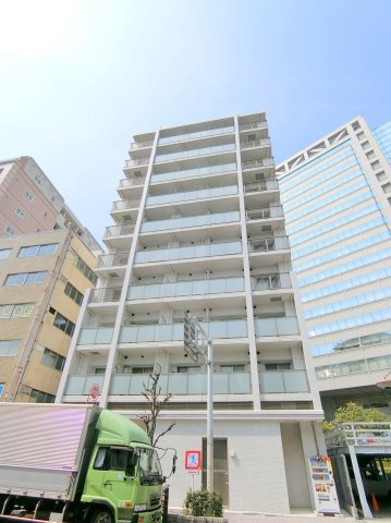 MFPRエムエフピーアールコート蒲田の外観|2006年9月築　RC鉄筋コンクリート造地上10階建て1K～1LDK総戸数82戸　JR京浜東北線蒲田駅と京急本線京急蒲田駅利用可能な東京都大田区蒲田5丁目　アロマスクエア並びの便利で人気の立地！