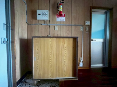 【玄関】 | 上原マンション | ※別部屋の写真です　現状優先になります