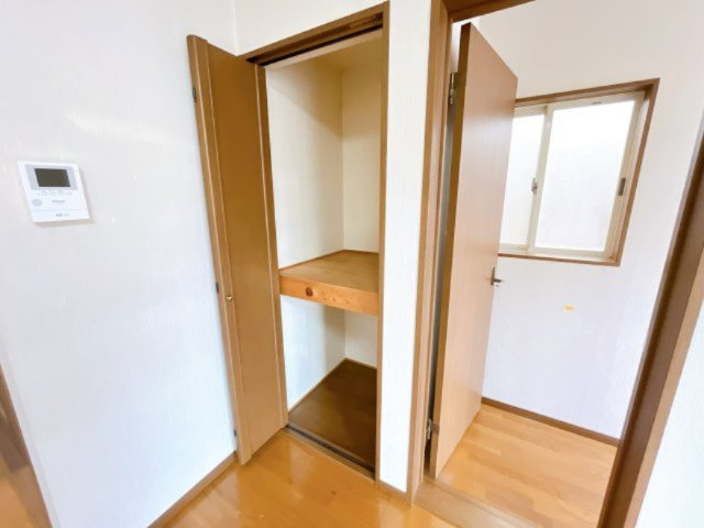 アネックス豊Ⅲの内装|別部屋のお写真となります。