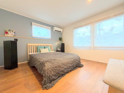 【洋室】 | ◆緑区三保町　未居住戸建◆ | ◆柔らかい陽光が差し込む明るいお部屋を演出する設計。彩光の取れる窓が気持ちの良いお部屋を創り上げます。