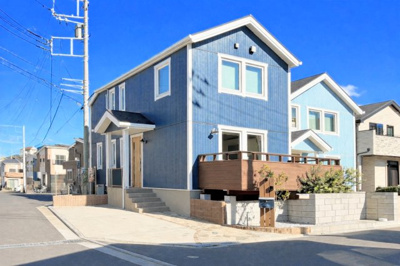 【外観】 | ◆緑区三保町　未居住戸建◆ | ◆その邸が魅せる、気品・上質・重厚感・極細やかさ、そのすべては訪れた者に安らぎと品性を与える特別な空間です。ここに住むからこそ意味がある。すべての（始まり）をここから迎えます。