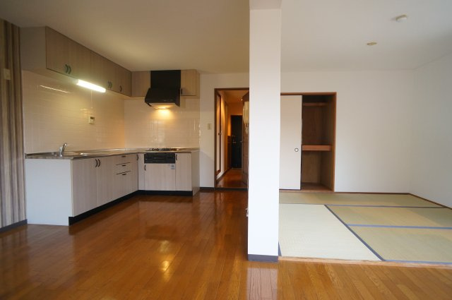 ＤＯＭＥマツイの居間・リビング