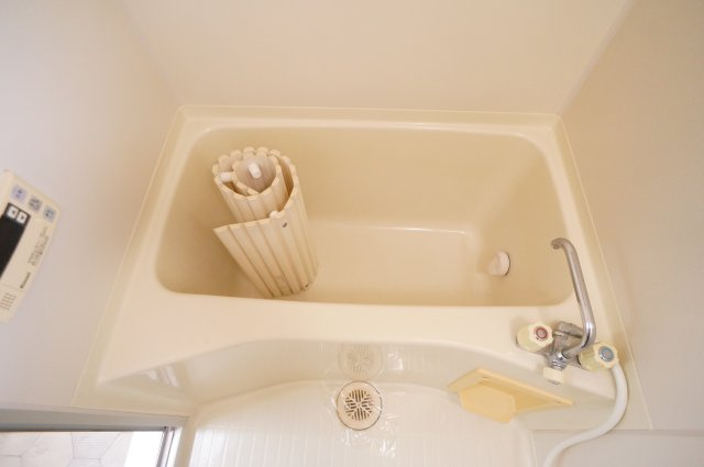 ＤＯＭＥマツイの浴室