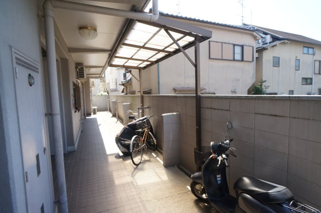 ＤＯＭＥマツイのエントランス