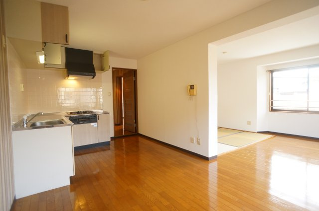 ＤＯＭＥマツイの居間・リビング