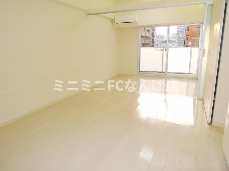 ラ・ジェラータの居間・リビング