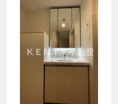 【洗面所】 | コンフォリア・リヴ南品川 | ゆったりとスペースのある洗面所