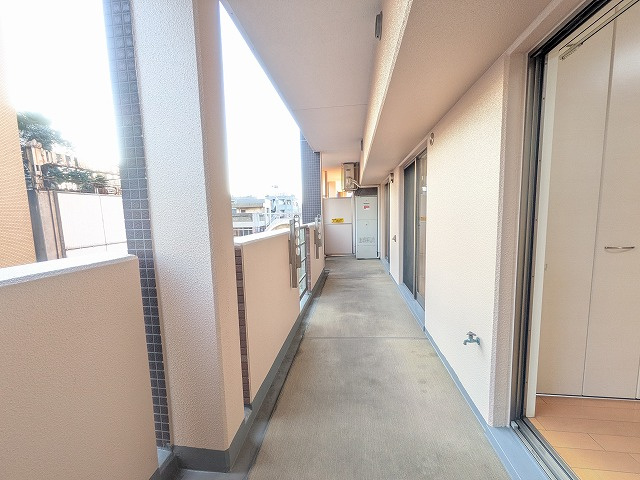 【バルコニー】 | ジェイロイヤル浅生通り（C-18）