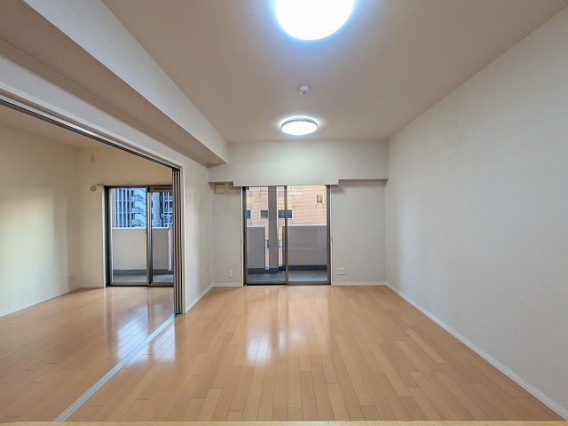 【居間・リビング】 | ジェイロイヤル浅生通り（C-18）