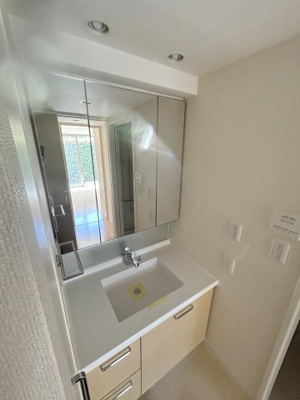 【洗面所】 | パークホームズ志木ステーションレジデンス | 脱衣スペースもあります